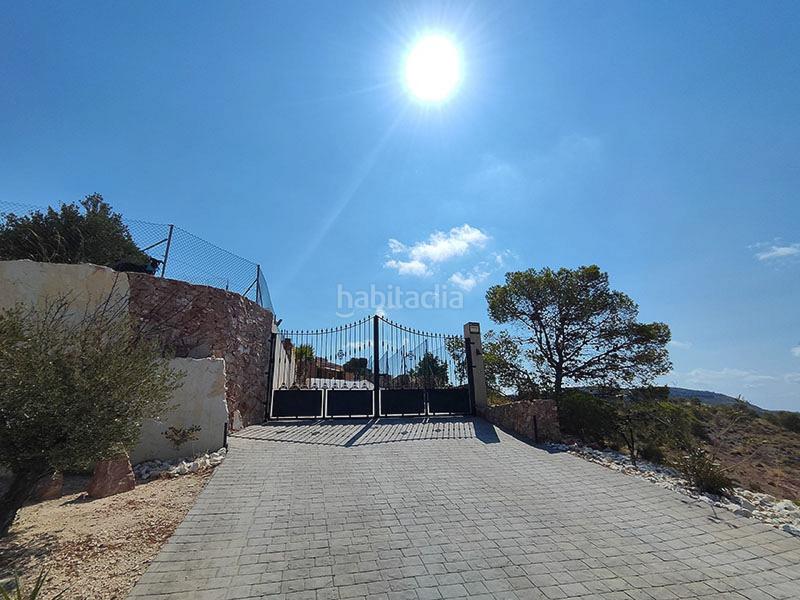 Foto 984b2798-4308-4a7f-add4-04969501af50. Casa con parcheggio in Fortuna