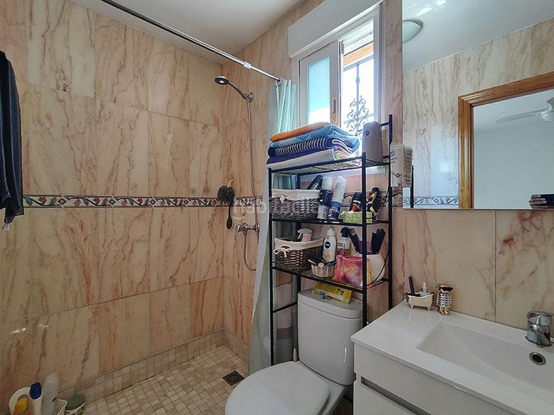 Foto b458d361-eb5c-49b9-b051-ee4bda24a837. Casa con parcheggio in Fortuna