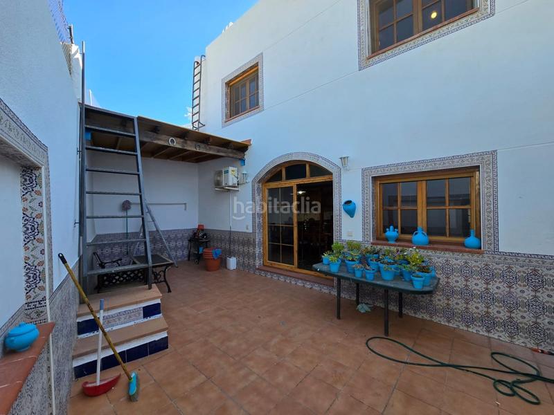 Foto a93572fe-0427-4b65-9e11-63fd35a9c5fe. Casa adossada amb aparcament a Sax