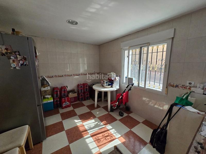 Foto a2dd9055-66a8-4bc8-802e-d2f5f7f8f6d0. Casa a schiera in Sax