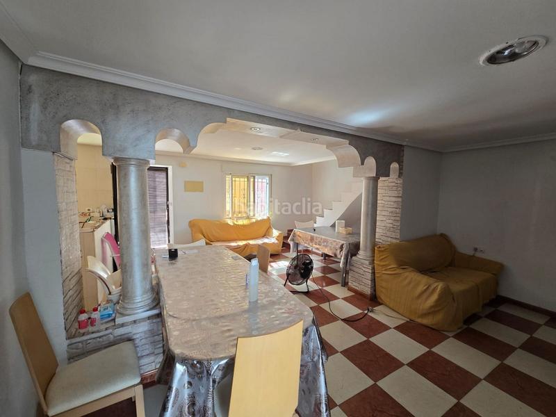 Foto f472713d-f47e-4dd5-b4de-c000749117e9. Casa a schiera in Sax