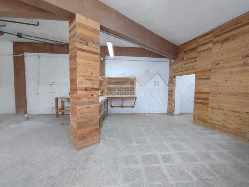 Foto 877b1814-3a55-467f-9954-d00680bca1e0. Local comercial en Sax