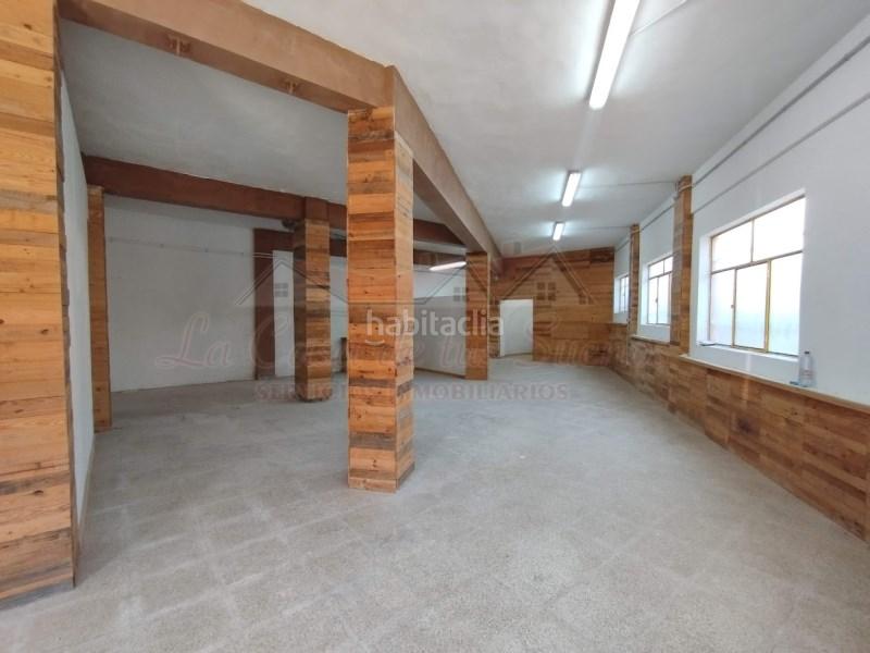 Foto 993dee11-38ab-4ae2-a694-e9550d142ec8. Local comercial en Sax