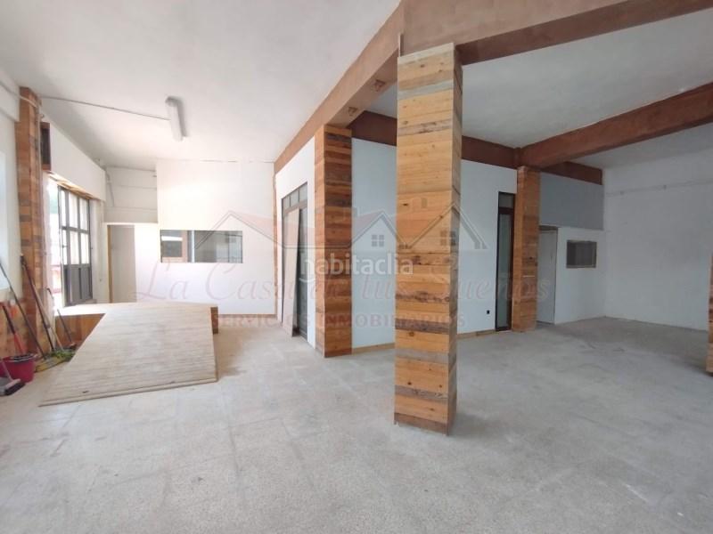 Foto f78ada8c-c62d-421c-b287-ad690d8eb9af. Local comercial en Sax