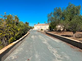 Casa a Hondón de los Frailes