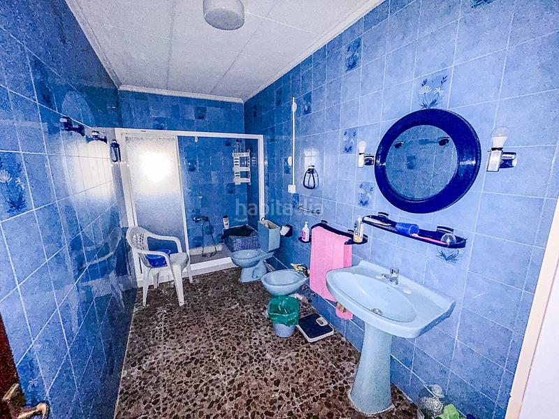 Foto b35fcb19-d2c5-48c1-ba6d-b1f4f9ec511f. Casa adossada amb aparcament a Abanilla