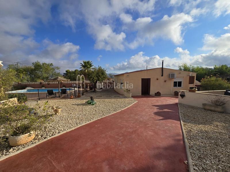 Foto 622d2410-e350-4cb9-9879-39e6d4e0f3f1. Casa a Sax