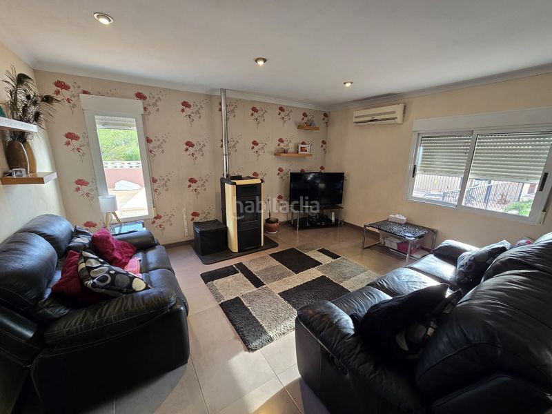 Foto 9030d1cc-843a-4822-8d28-5cebf4de44f2. Casa a Sax