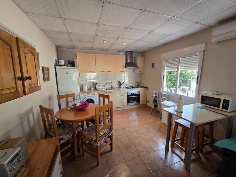 Foto d3ca3f3a-416d-4e40-9733-30059a9502ec. House in Sax