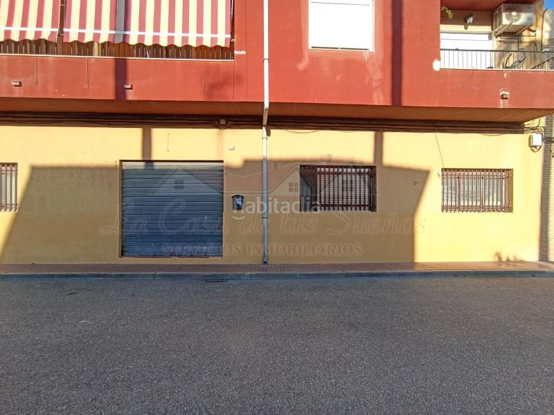 Foto 145b7fb5-89dd-4d0f-8cfc-d52a96c8947b. Business premise in Salinas