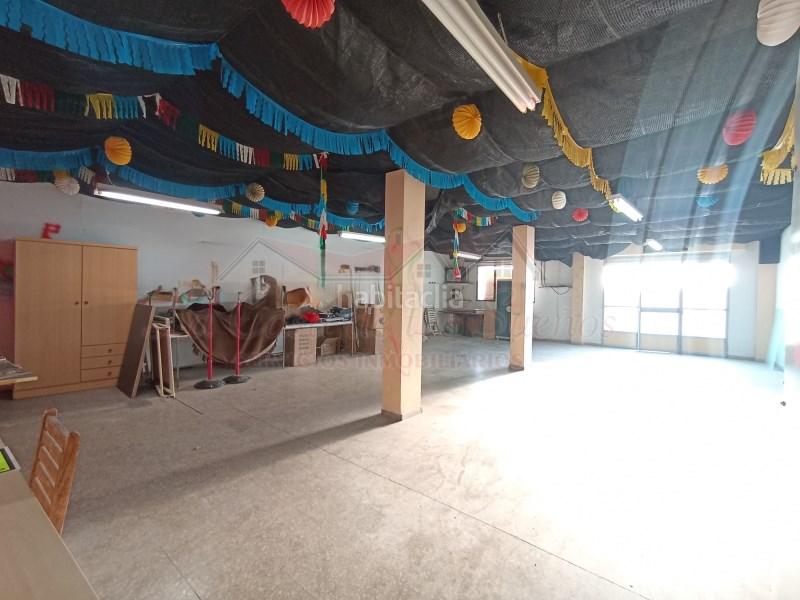 Foto d62e84ea-d7c4-4834-8323-fbc218f58ae9. Business premise in Salinas