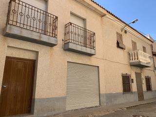 Casa adossada a Abanilla