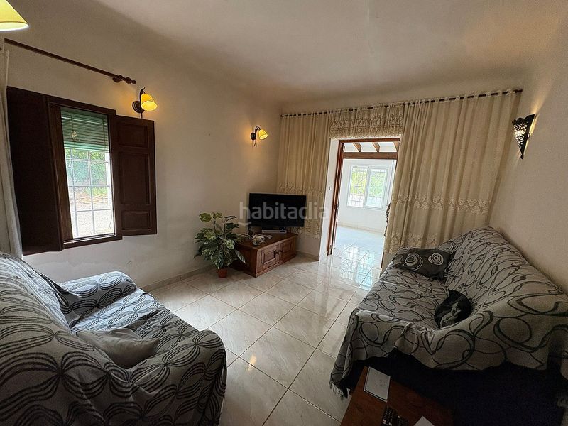 Foto 08671bc6-6b4f-4445-a696-07aafabc02ec. Casa adossada a Yecla