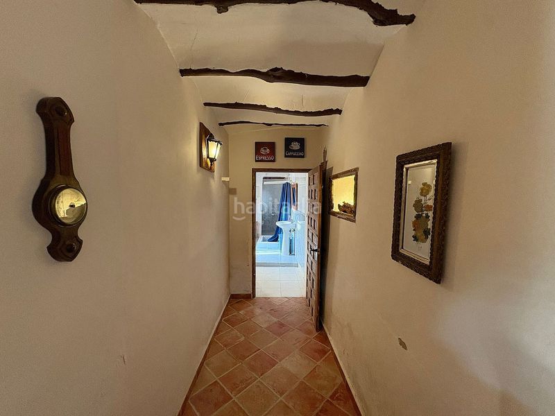 Foto 0e2d14c8-5a1b-4901-996f-1e00b13e73ec. Casa adossada a Yecla
