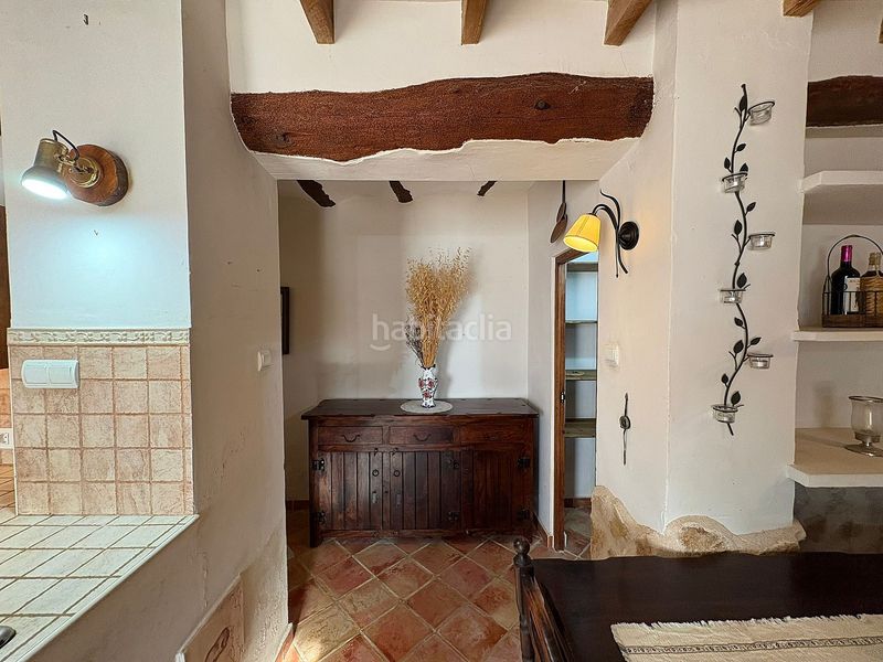 Foto 8d78a819-3ebb-464f-96e6-cf211c368777. Casa adossada a Yecla