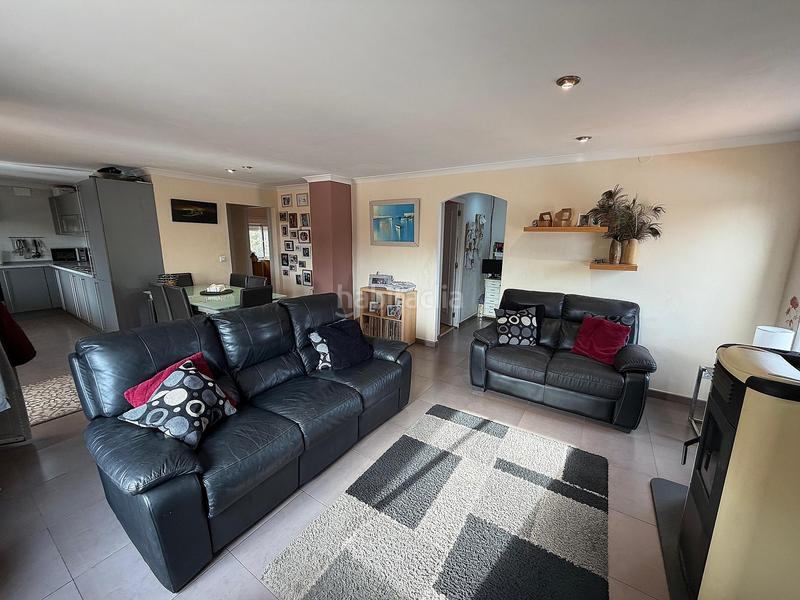 Foto 49ec11f8-9059-40d9-b55e-66c59710f917. Casa in Sax