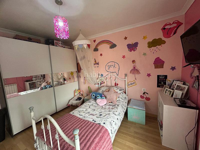 Foto 9eb41340-6254-4db3-bc55-3317c8ef01c5. Casa in Sax