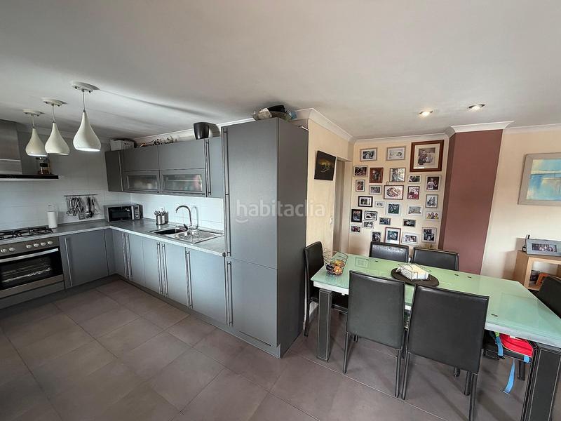 Foto cbab7b2a-2f9e-41a2-8dff-3e6e793e8843. Casa in Sax