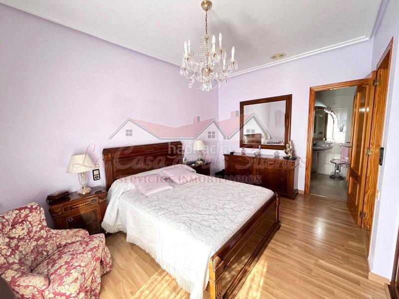 Foto 4b4d6b94-ea04-4e7c-9f7d-68eb583a7b5e. Casa a schiera in Sax