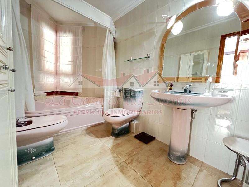 Foto 9e932749-79c7-4ad8-9f60-0a716caf7a8c. Casa a schiera in Sax