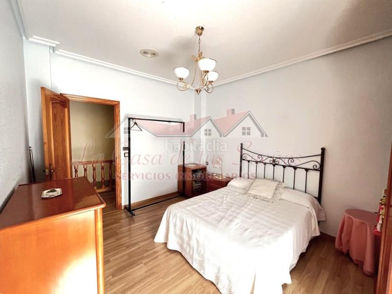 Foto eac7a00d-59ce-4503-90df-389787fe63dd. Casa a schiera in Sax