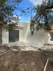 Country house in Salinas