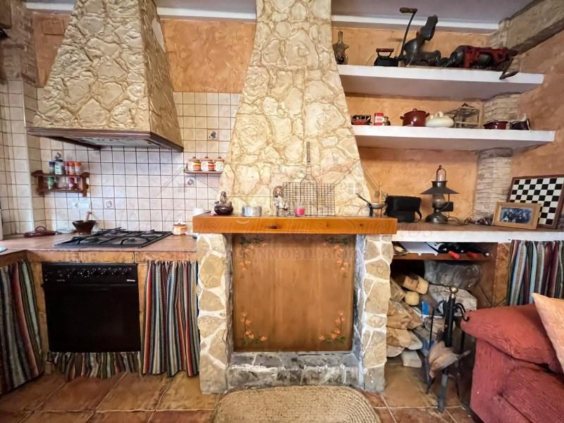 Foto 13bfc12c-df6e-4fc8-80ba-98b3f36c9bd3. Maison jumelée dans Sax