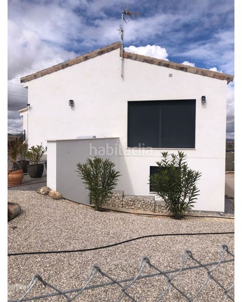 Foto 770939fd-e21b-43ce-ad44-97904a3f8c1a. Casa a Pinoso