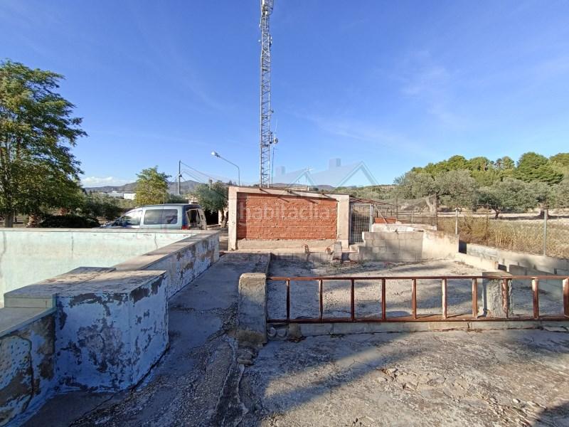 Foto 611bf411-f0c8-4583-acd1-7cd61dc4886a. Masia a Sax