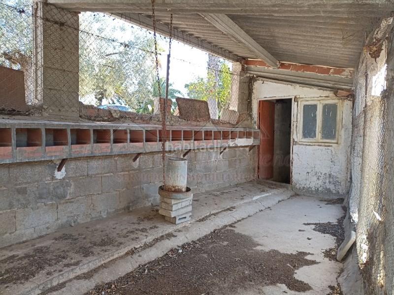 Foto cb6faa90-479d-4b39-a379-3f53249de90d. Masia a Sax