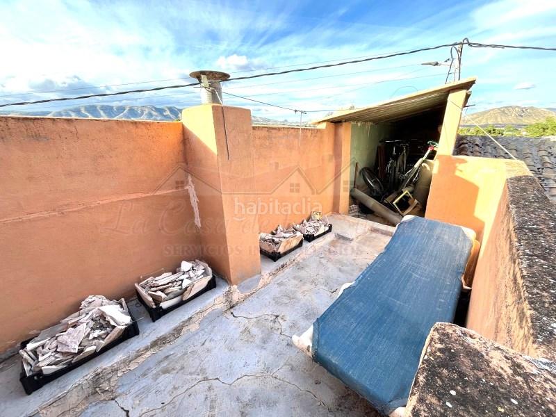 Foto e57eca52-cbcf-4a3a-b2d4-c52f4a0b60cc. Masía en Monòver