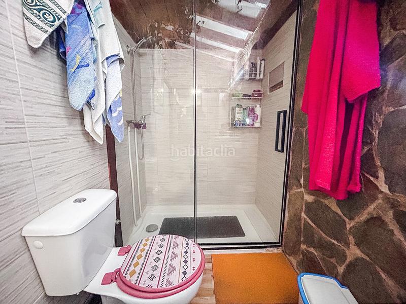 Foto c340cb7c-6416-44d1-97a4-2f2c80c8cfec. Casa a schiera con parcheggio in Sax