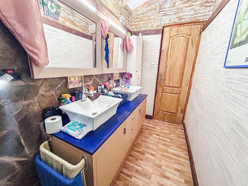 Foto 5878cf6b-4b48-4672-9455-e4c61fccf0ef. Maison jumelée avec parking dans Sax