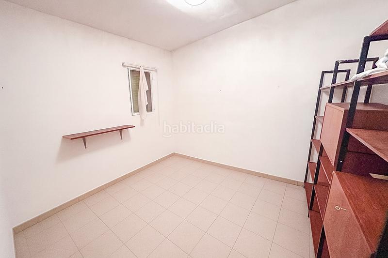 Foto d84fe68a-b5fa-4deb-bbb4-ad269d7769d9. Maison jumelée avec parking dans Sax