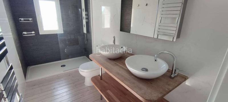 Foto bf0cca05-61c2-45d5-b3ab-b5c8787697ff. Masía en Yecla