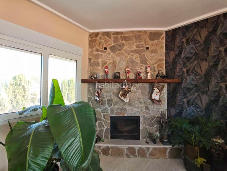 Foto f850ba23-f001-48c2-a2ba-531aff07ad91. Casa en Sax