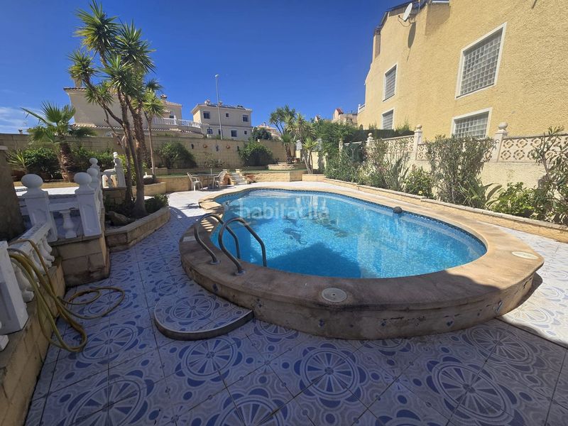 Foto a3edd088-28ff-41c3-b3fd-998a1ad3dc0b. Casa a Monforte del Cid
