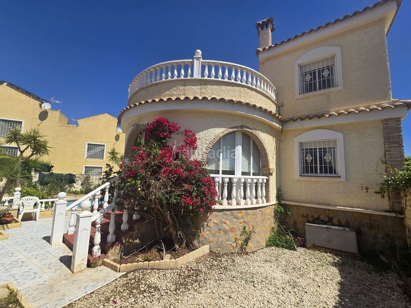 Foto e404fd8d-7b3b-4037-ac50-35ba3feee2a8. Casa a Monforte del Cid