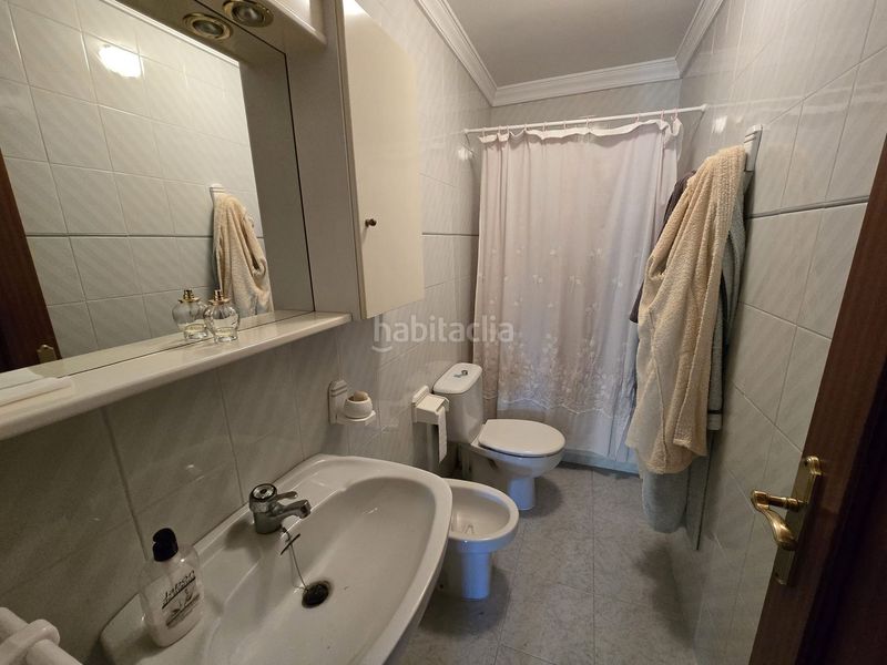 Foto a2d669a4-a6fe-4a0d-9ab1-64514a11f017. Casa adossada a Salinas