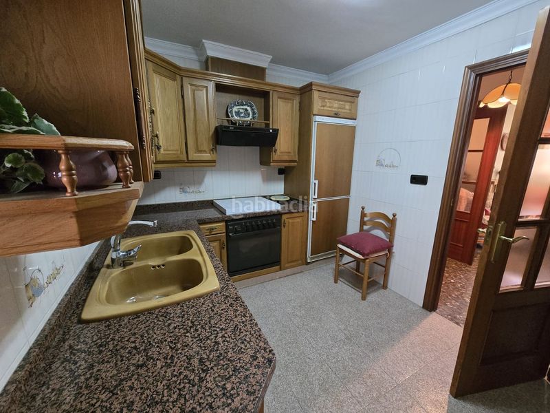Foto a74da732-c412-4b26-8e06-3bb34031d4af. Casa adossada a Salinas
