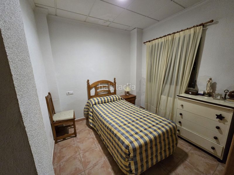 Foto b21a9905-80be-4ce5-b09b-a10596d86824. Casa adossada a Salinas