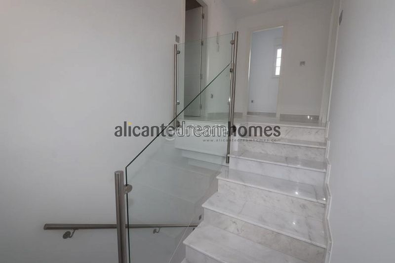 Foto d7f919a0-7b18-4d5e-a8b5-51c16a92a5fa. Casa a Pinoso