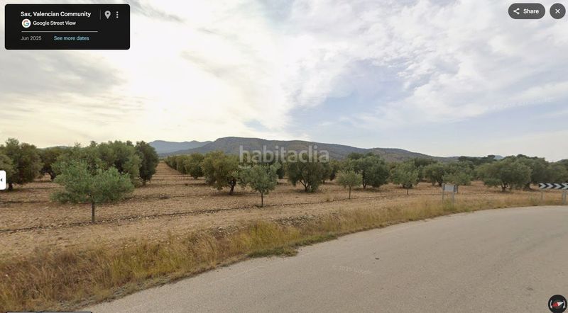 Foto d6f4a90e-8587-43a7-abef-a351fed29dbe. Residential plot in Sax