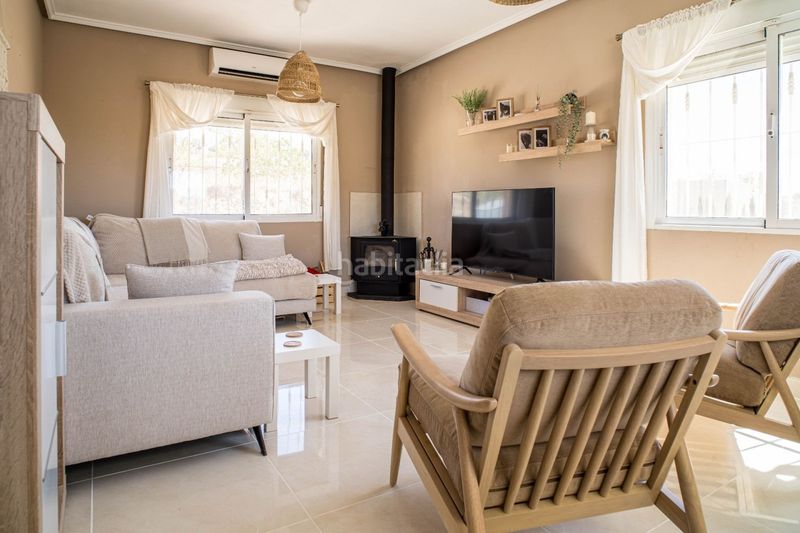 Foto daab46d1-a10f-4fe0-91c1-30d443b1dfcf. Casa a Pinoso