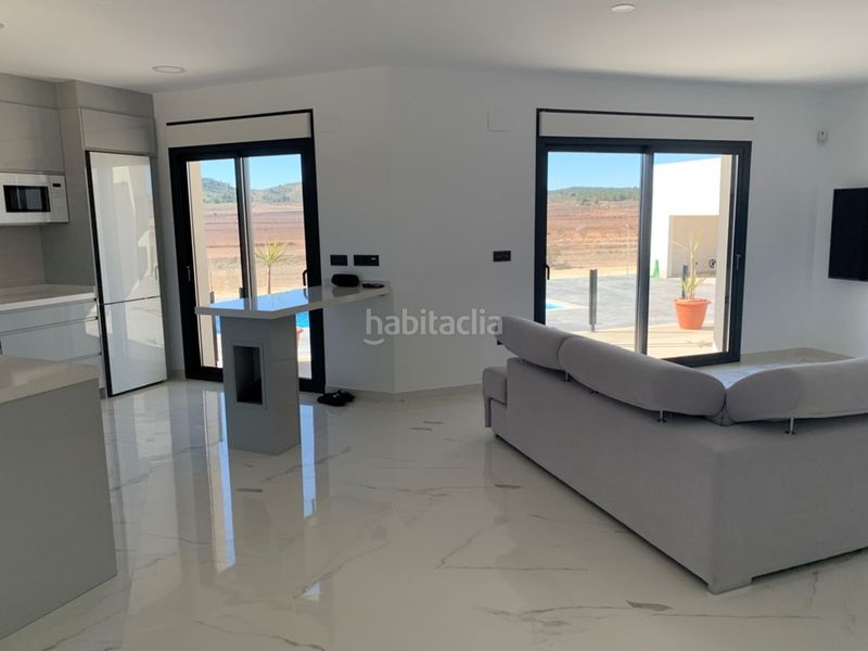 Foto 86aa7d98-9c4a-4172-b6b1-ad25e7e9019e. Casa a Pinoso