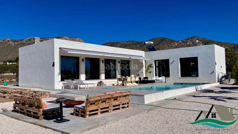 Foto 2a69ed39-445d-4c19-8de6-ccf39b2b1b7c. Casa a Romana (la)