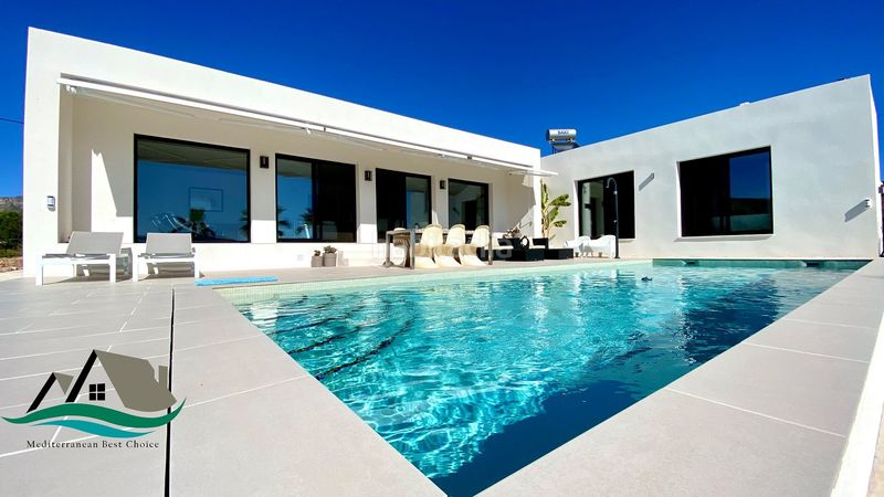 Foto 3b6a8602-dab8-4f0e-94fd-7c23f5ffc52f. Casa a Romana (la)