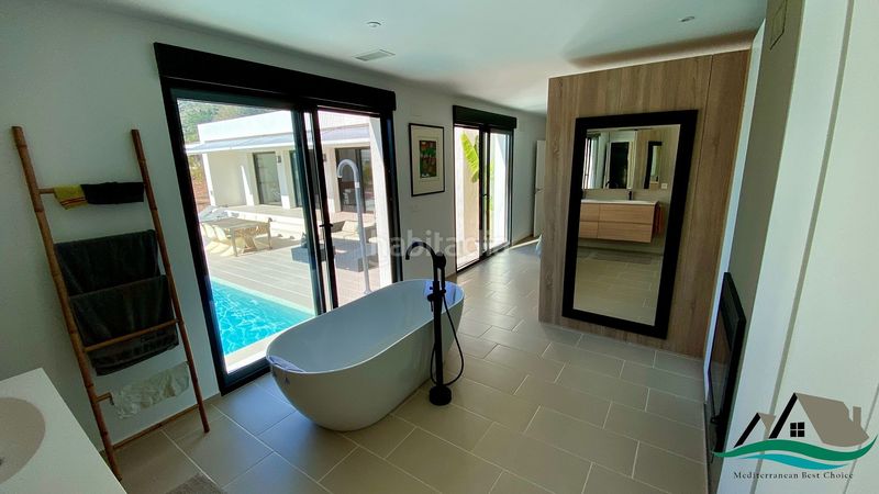 Foto f1786bc8-0136-4b58-ba53-00fb5eb7376d. Casa a Romana (la)