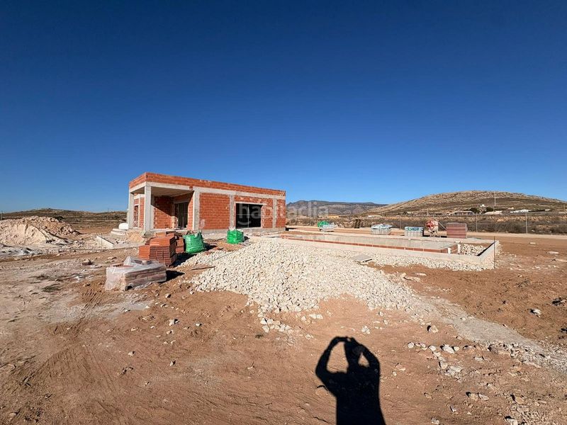 Foto 0c654b18-fd31-4546-9385-8a46b994a1b8. Casa amb aparcament a Jumilla