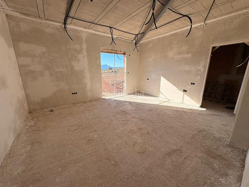 Foto fd3e7aa4-7872-4b57-9f26-bbf185435c9a. Casa amb aparcament a Jumilla